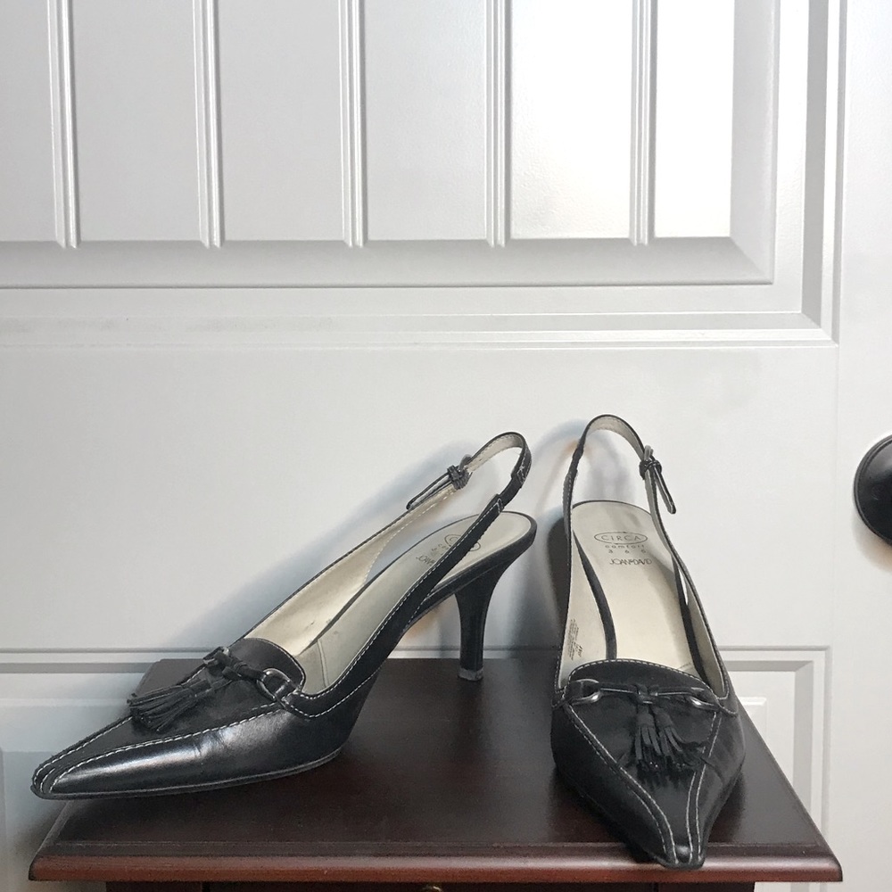 Black heels with tassles